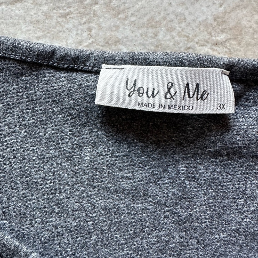 NWOT You & Me (boutique) size 3x Elegant Heather Gray Ruffle Top - Picture 4 of 4